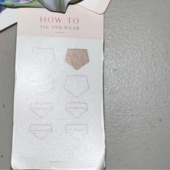 NEW SAHA White/Blue & Purple Floral Foldable High Waist Bikini Bottoms Womens XS - Picture 11 of 12